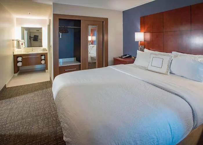 By Marriott Downtown